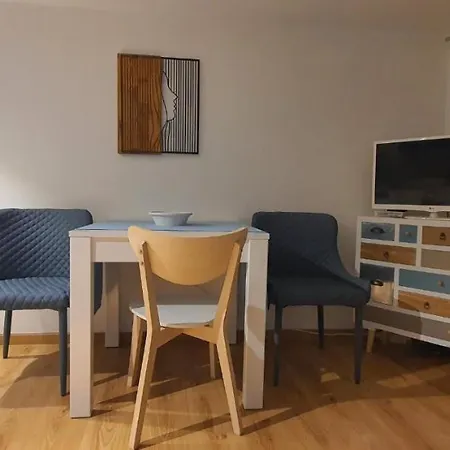 Апартаменты Brand *